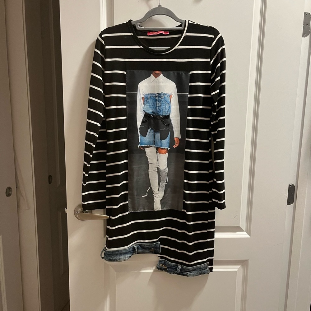 Striped dress w uneven denim hem beads. SZ medium